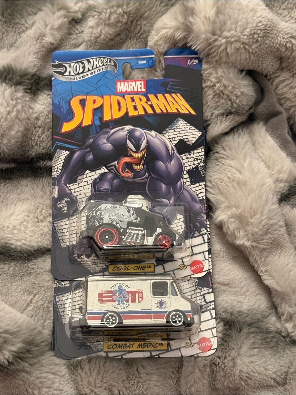 Hot Wheels Marvel Spider-Man Cool-One Vehicle - Black & Red
